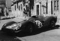 224 Ferrari 330 P4 N.Vaccarella - L.Scarfiotti (61)